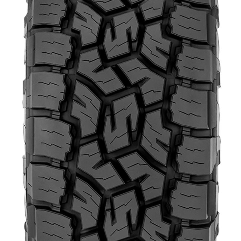 Toyo Tires
Open Country A/T III On-/Off-Road All-Terrain Tire 37X12.50R20LT (356020)